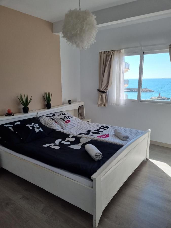 Vistal Al Mar Palasiet 빌라조요사 외부 사진